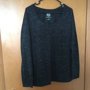 SO long sleeve black and white perfect pullover